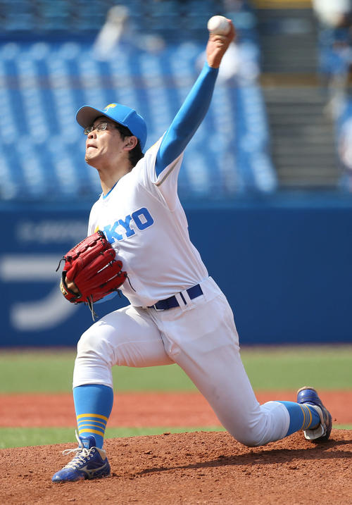 慶応大対東大　先発登板する東大・小宗（撮影・河田真司）