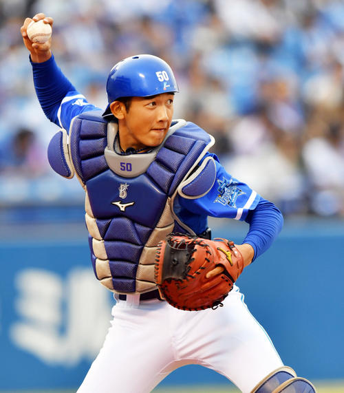 DeNA山本祐大