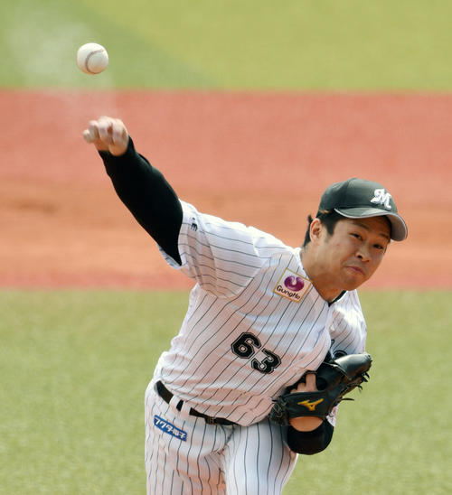 ロッテ対日本ハム　ロッテ先発で力投する種市（撮影・滝沢徹郎）
