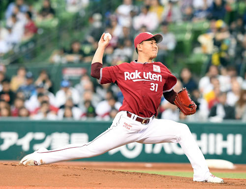 西武対楽天　今季3勝目を挙げた楽天福井（撮影・たえ見朱実）
