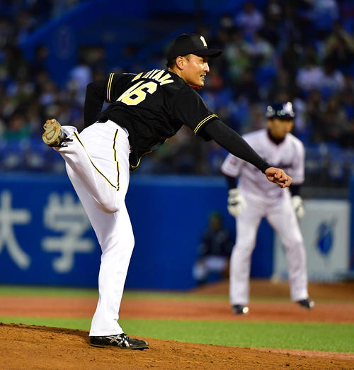 ヤクルト対阪神　阪神先発の秋山（撮影・清水貴仁）