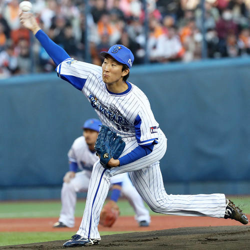 先発し力投するDeNA大貫（撮影・鈴木正人）