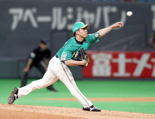 日本ハム対オリックス　6回に登板する公文（撮影・黒川智章）