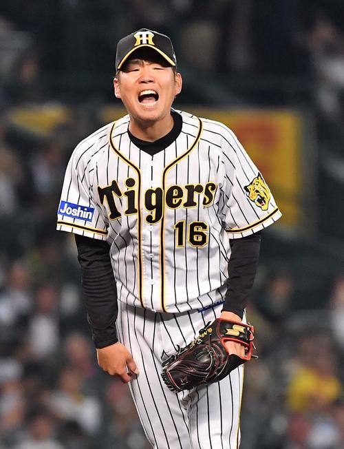 阪神対中日　5回裏阪神2死二塁、阿部寿樹にファウルを打たれ雄たけびをあげて悔しがる西勇輝（撮影・上田博志）