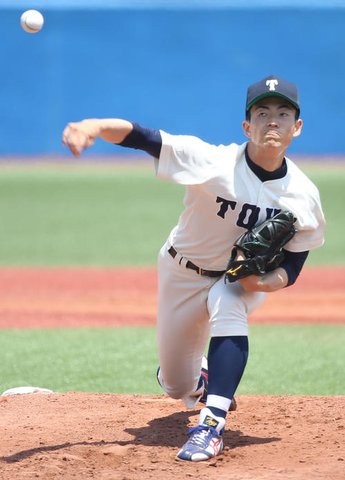 東洋大対立正大　先発登板で力投する東洋大・野木海翔（撮影・河田真司）