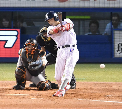 ヤクルト西浦直亨（2018年10月1日撮影）