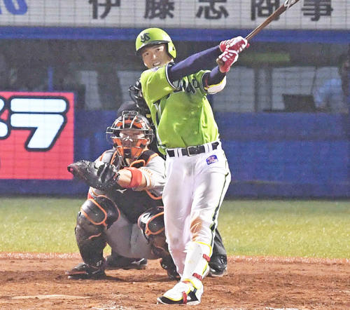 ヤクルト西浦直亨（2019年4月24日撮影）