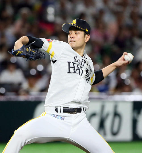 ソフトバンク対西武　西武打線を相手に力投するソフトバンク大竹耕太郎（撮影・栗木一考）
