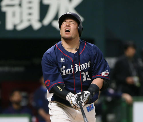 ソフトバンク対西武　4回表西武2死二塁、山川穂高は一飛に倒れる（撮影・栗木一考）