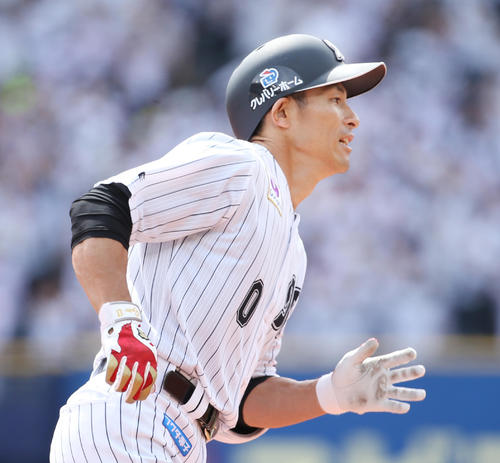 ロッテ荻野貴司