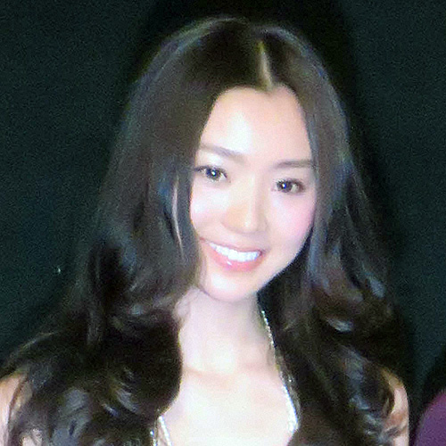 女優の池端レイナ（2015年3月29日撮影）