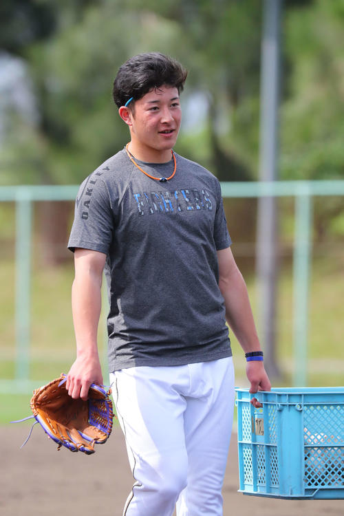 日本ハムの「第5回彼氏にしたい選手権2019」のファン投票の本選に進出する9選手「胸キュン9（ナイン）」の吉田輝