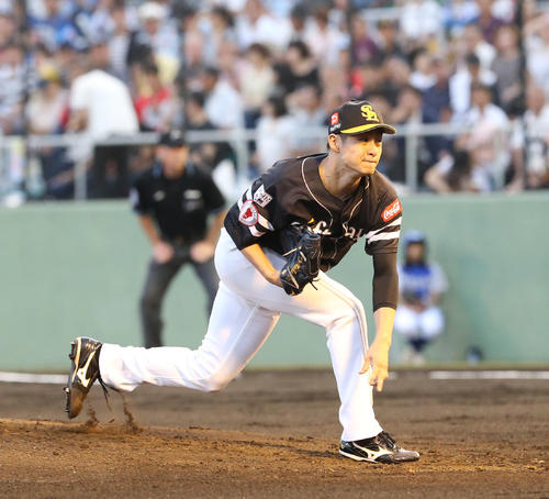 西武対ソフトバンク　ソフトバンク先発・大竹（撮影・梅根麻紀）