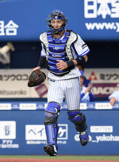DeNA伊藤光（2019年5月16日撮影）