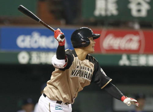 西武対日本ハム　4回表日本ハム2死、中飛に終わる清宮（撮影・黒川智章）