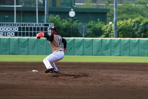 イースタン・リーグ　西武対日本ハム　4回から2番手で登板し、2回1安打無失点だった日本ハム吉田輝（撮影・木下大輔）