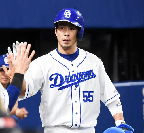 巨人戸根 中日福田 ヤクルト太田抹消 27日公示 プロ野球公示 日刊スポーツ