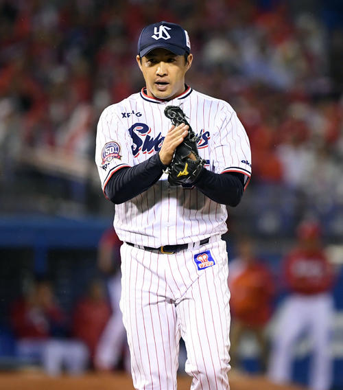 ヤクルト対広島　4回からマウンドに上がったヤクルト五十嵐亮太は800試合登板を達成（撮影・たえ見朱実）