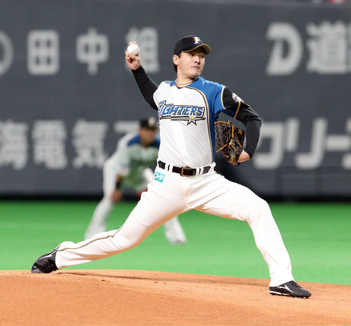 日本ハム対ロッテ　日本ハム先発の有原（撮影・佐藤翔太）