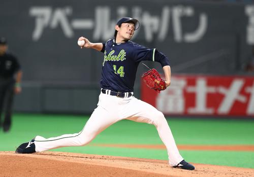 日本ハム対ヤクルト　ヤクルト先発の高梨（撮影・黒川智章）