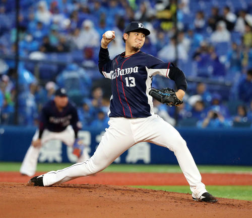 DeNA対西武　先発し力投する西武高橋光（撮影・鈴木正人）