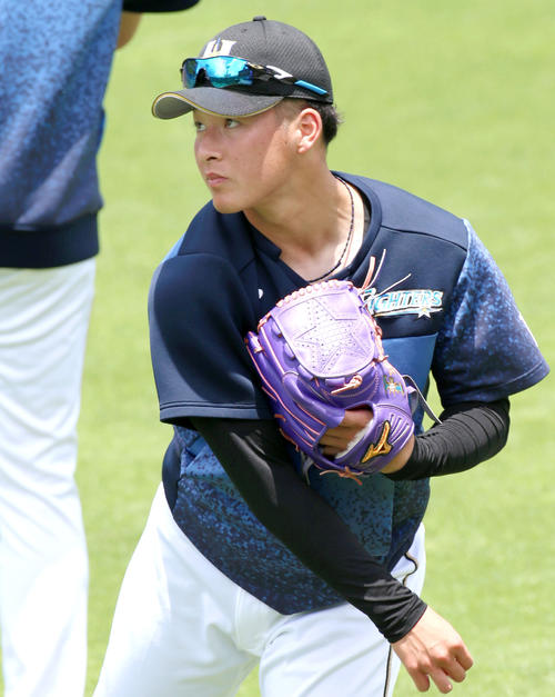1軍に合流し調整する日本ハム吉田輝星（2019年6月8日撮影）