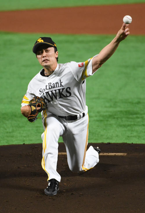ソフトバンク対阪神　ソフトバンク先発の和田（撮影・今浪浩三）