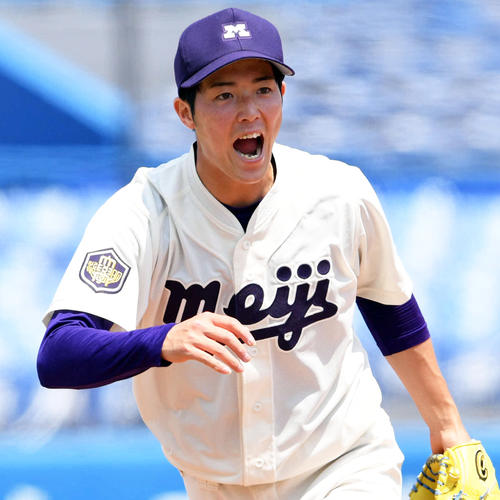 3回裏東洋大2死二塁、小峰を投ゴロに仕留め叫ぶ明大・森下（撮影・滝沢徹郎）