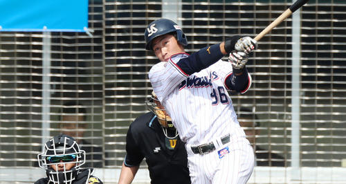 ヤクルト広岡大志（2019年2月23日撮影）