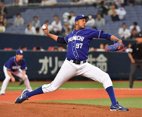 オリックス対中日　中日5番手のライデル・マルティネス（撮影・上田博志）
