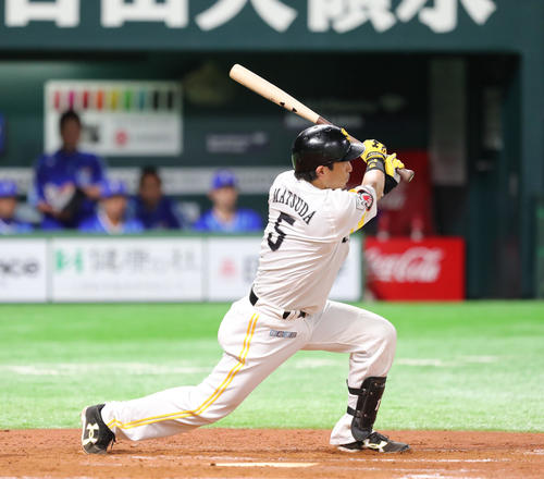 ソフトバンク対DeNA　7回裏ソフトバンク2死、松田宣浩は左越え本塁打を放つ（撮影・梅根麻紀）