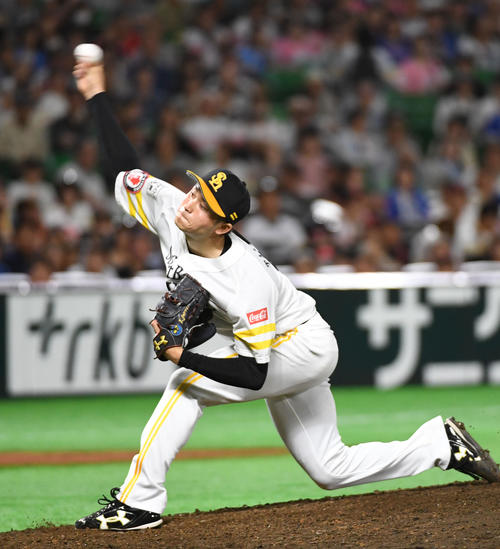 12回を抑えた高橋純平（撮影・今浪浩三）
