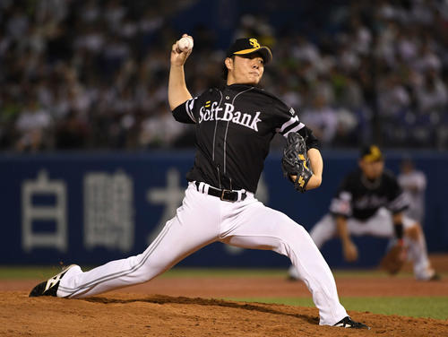 ヤクルト対ソフトバンク　6回3失点で今季初勝利のソフトバンク松本（撮影・鈴木みどり）