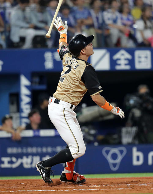 DeNA対日本ハム　7回表日本ハム無死、杉谷は左越え本塁打を放つ（撮影・鈴木正人）