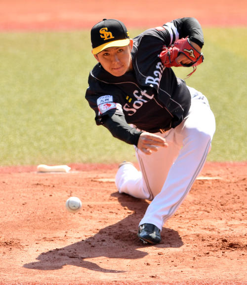 ソフトバンク高橋礼（2019年5月25日撮影」）