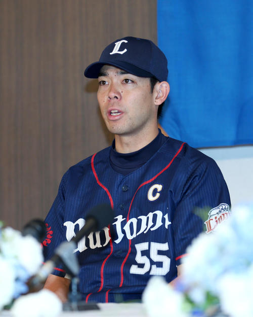 マイナビオールスターゲーム2019に選出され会見する秋山翔吾（撮影・上山淳一）