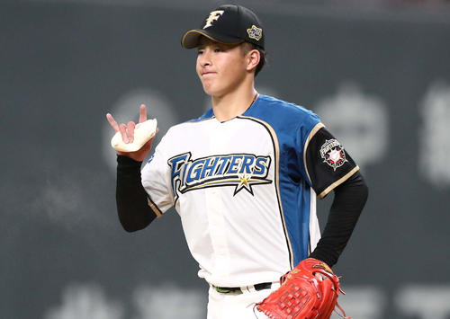 日本ハム吉田輝星
