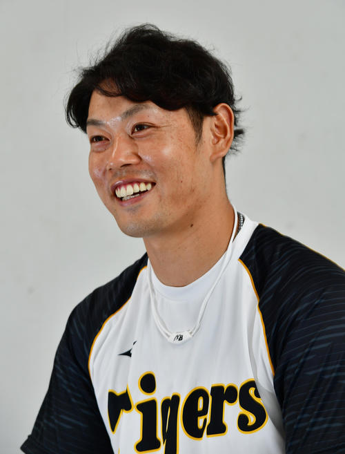 復帰後すぐの活躍もすばらしい阪神原口が本紙インタビューで答える（撮影・清水貴仁）