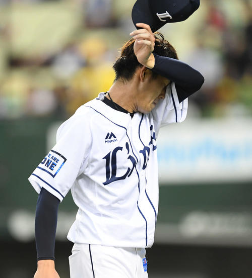 西武対オリックス　1回表、オリックスに先制を許した西武の先発今井（撮影・たえ見朱実）