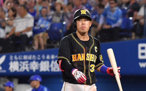 5回表阪神2死満塁、三振に倒れる糸原健斗（撮影・上田博志）