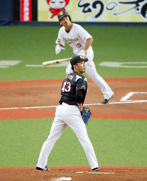 オリックス対ロッテ　2回裏オリックス1死、小島は西村に左越え本塁打を被弾（撮影・加藤哉）