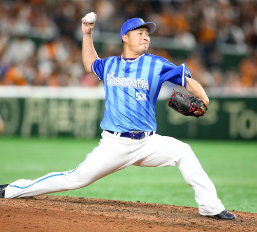 巨人対DeNA　力投するDeNA武藤（撮影・中島郁夫）