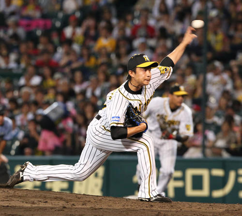 4回から登板する島本（撮影・上山淳一）