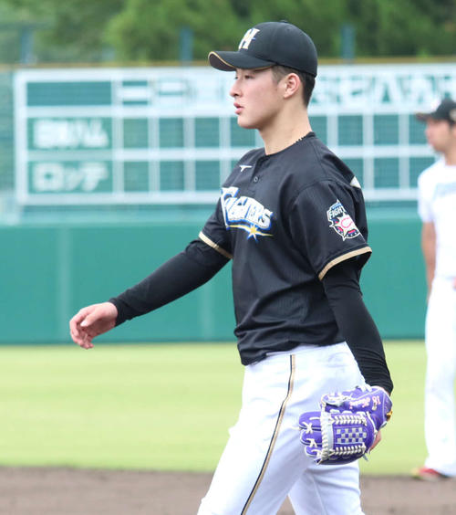 11日のフレッシュ球宴登板へ向け調整を行った日本ハム吉田輝（撮影・山崎純一）