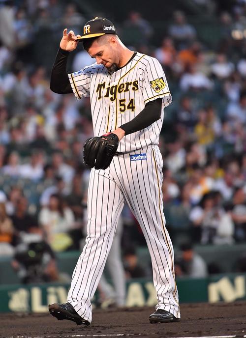 2回4失点で降板するメッセンジャー（撮影・上田博志