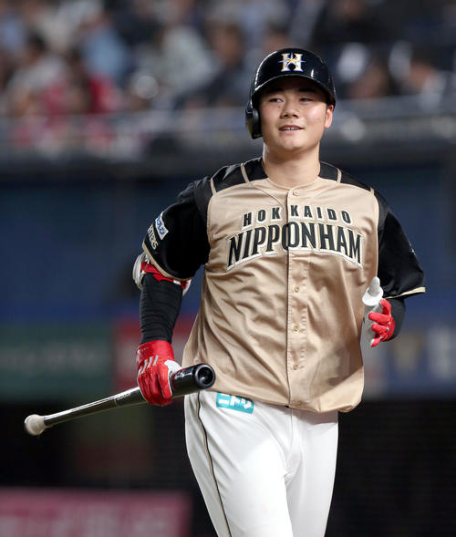 ロッテ対日本ハム　5回表日本ハム無死二塁、清宮は三振に終わる（撮影・佐藤翔太）