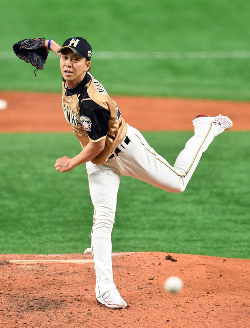 全セ対全パ　全パ3番手で登板し力投する日本ハム宮西（撮影・滝沢徹郎）