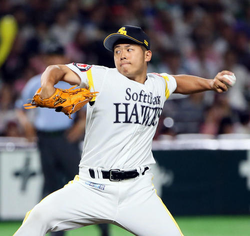 ソフトバンク対日本ハム　3番手で登板し2イニングを無失点の田浦（撮影・栗木一考）