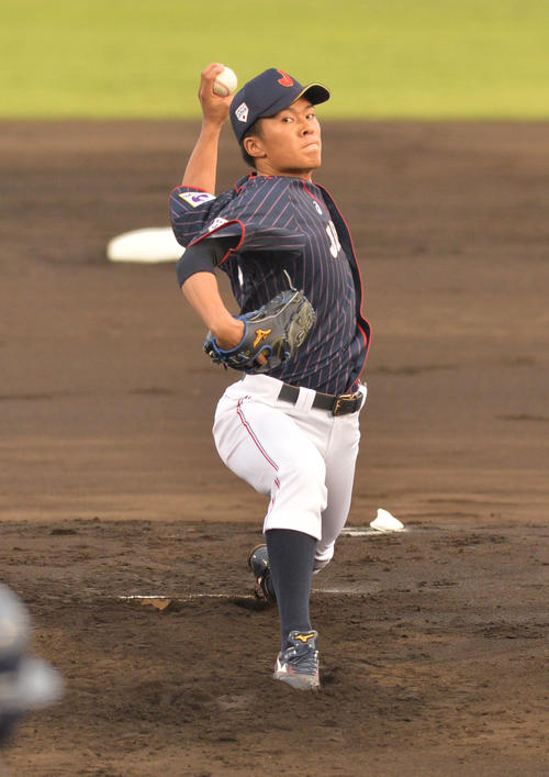 日本対米国　日本先発の早川隆久（撮影・和賀正仁）