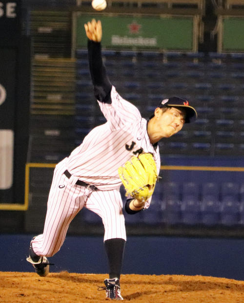 先発で5回1安打無失点の日本・森下暢仁（撮影・古川真弥）